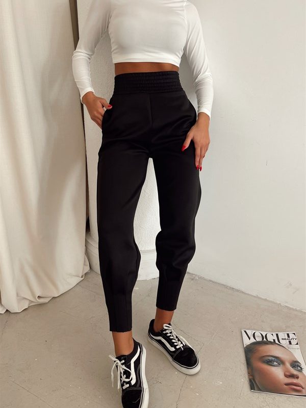 Jogger Pleated Trousers Black