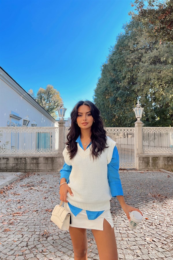 V Neck Knitwear Sweater Ecru - Image 3