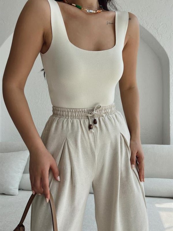 Thick Strap Oval Neck Top Cream